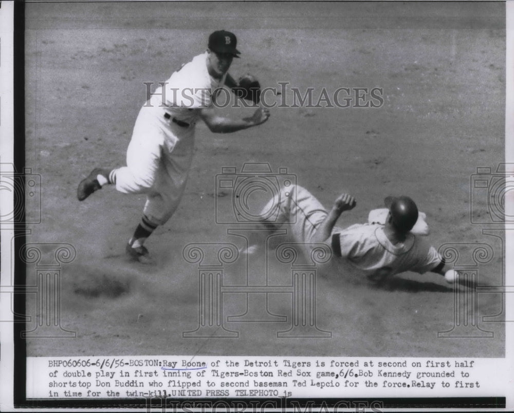 1956 Press Photo Ray Boone Tigers Forced Out At 2nd By Ted Lepcio Red Sox MLB - Historic Images