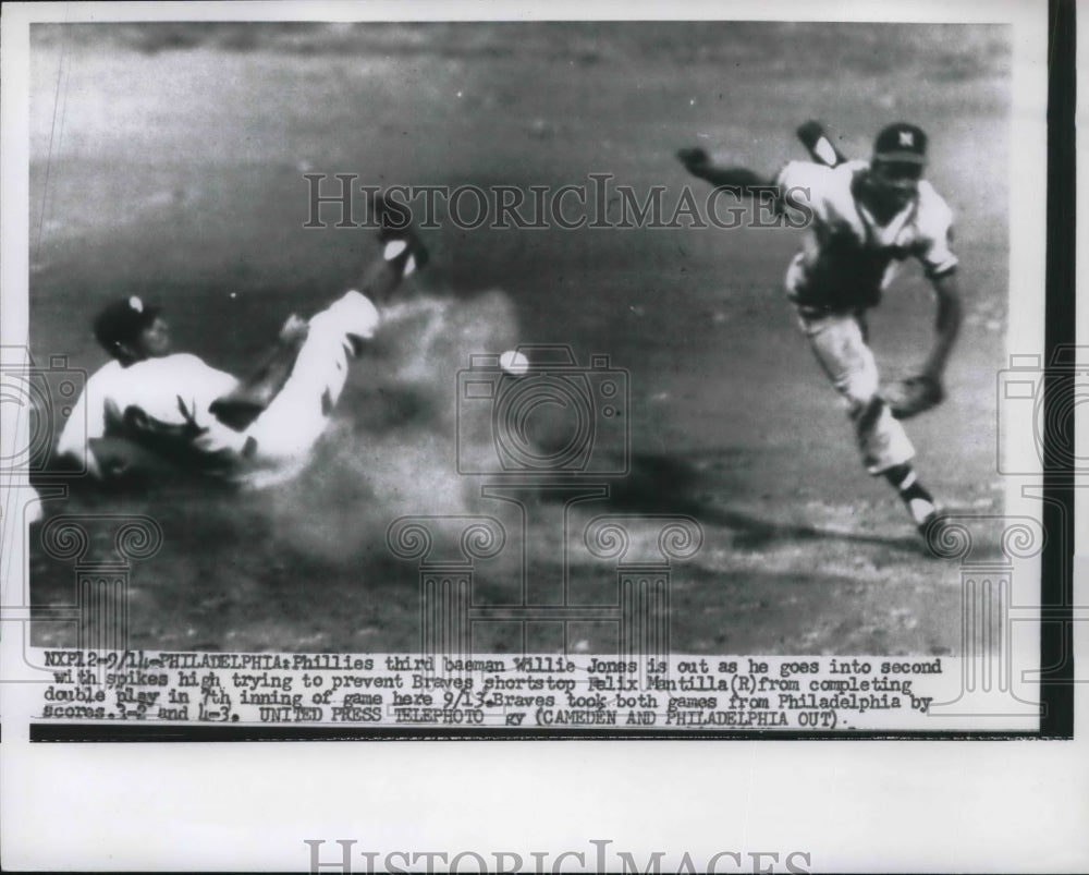 1956 Press Photo Phillies Willie Jones out at 2nd vs Braves Felix Mantilla - Historic Images