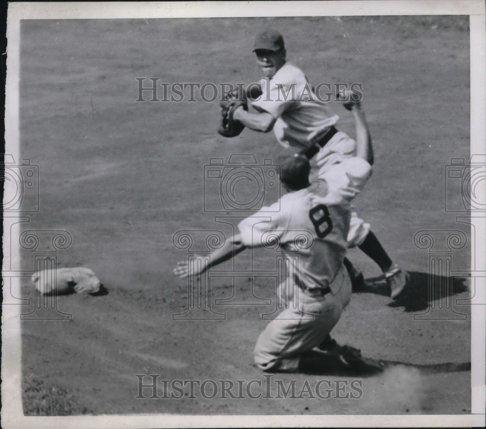 1944 Press Photo Dodger Howard Schultz out at 2nd vs Cubs D, Johnson - nes02037 - Historic Images