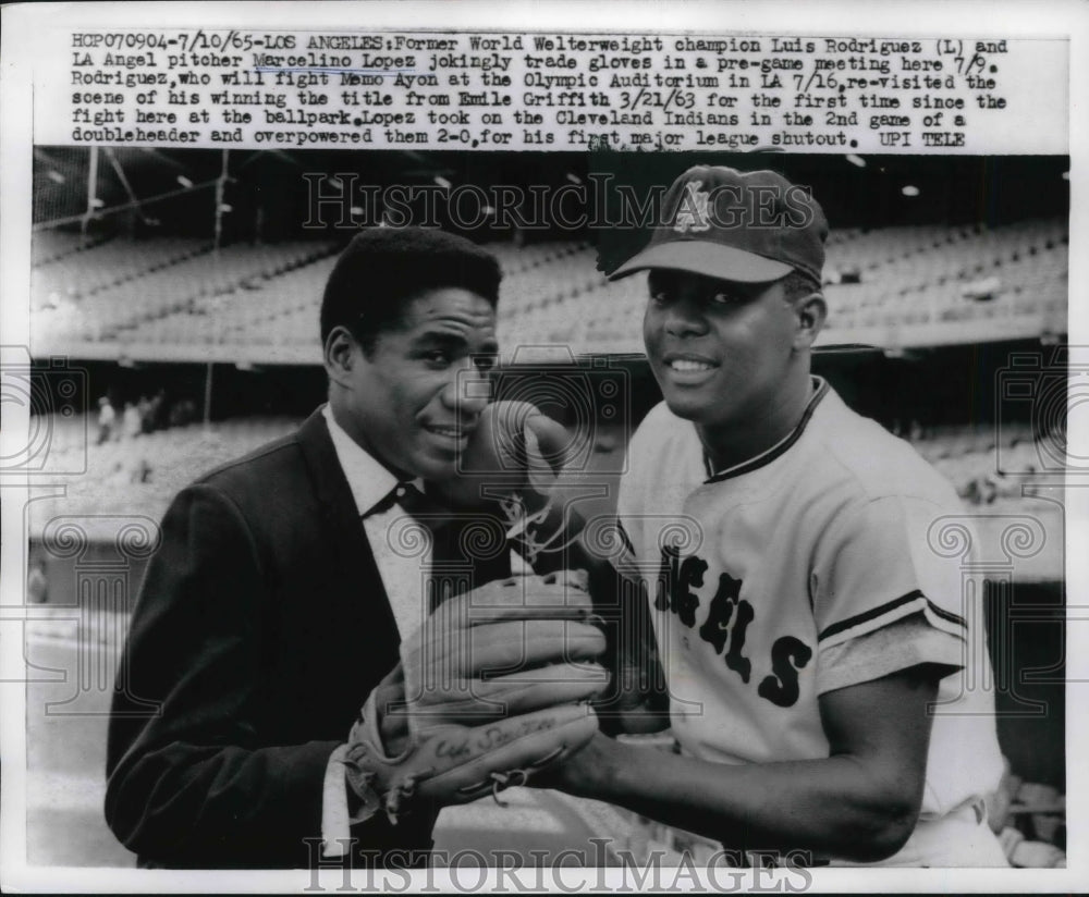 1965 Press Photo Former World Welterweight champion Luis Rodriguez &amp; LA Angel - Historic Images