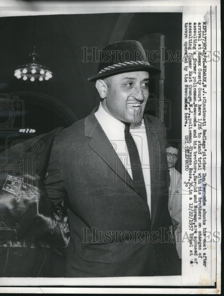 1959 Press Photo Cincinatti Redlegs Pitcher Don Newcombe - nes05245 - Historic Images