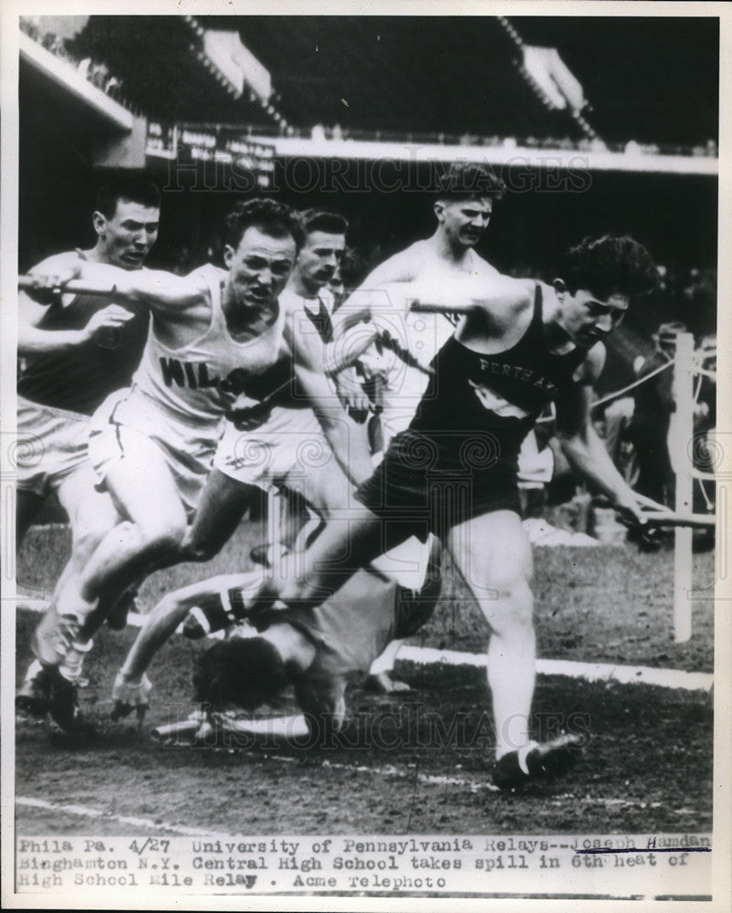 1946 Press Photo Central High&#39;s Joseph Hamden falls in 6th heat, Penn Relays - Historic Images