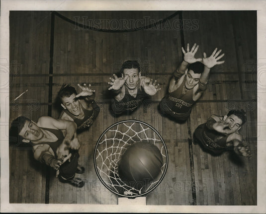 1941 Press Photo Duquense U basketball Rudy Debnar, Paul Widowitz - nes06070 - Historic Images