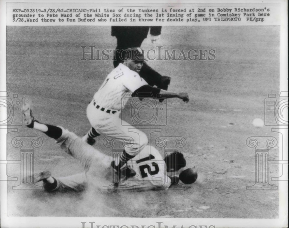 1965 Press Photo Phil Linz, New York Yankees, Don Buford, Chicago White Sox - Historic Images
