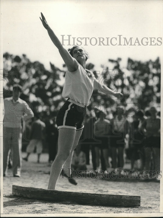 1932 Press Photo Georgette Magner, Western Women's Club, Shot Put, San Francisco - Historic Images