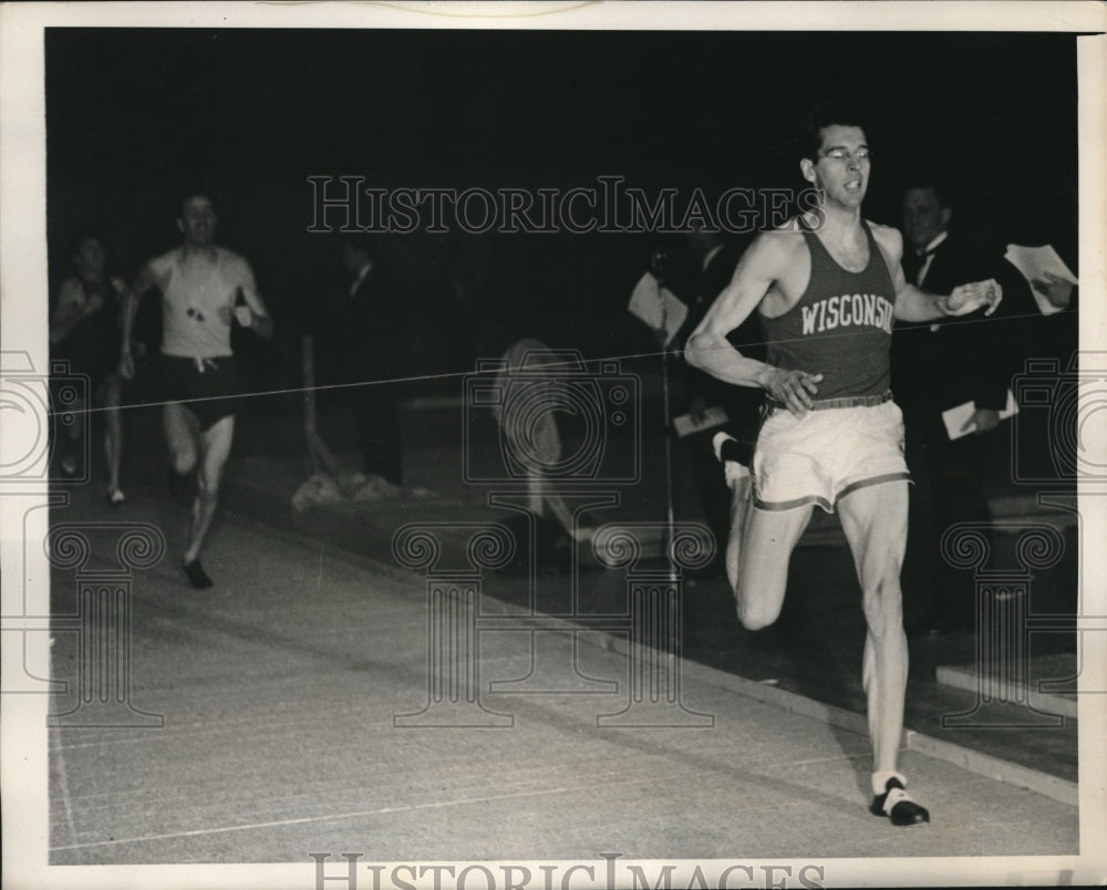 1940 Press Photo Chuck Fenske won his sixth straight mile in Natl.A.A.U. Title. - Historic Images