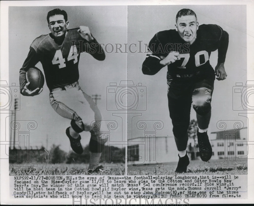 1953 Press Photo &quot;Jerry&quot; Coody(L) of Baylor out to stop John Hudson of Rice - Historic Images