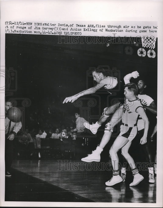 1954 Press Photo Walter Davis of Texas A&M & Junuis Kellog of Mangattan - Historic Images