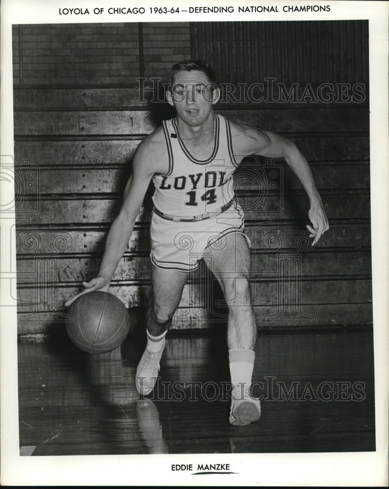 1964 Press Photo Eddie Manzke, guard of the Loyola Team of Chicago - nes10985 - Historic Images