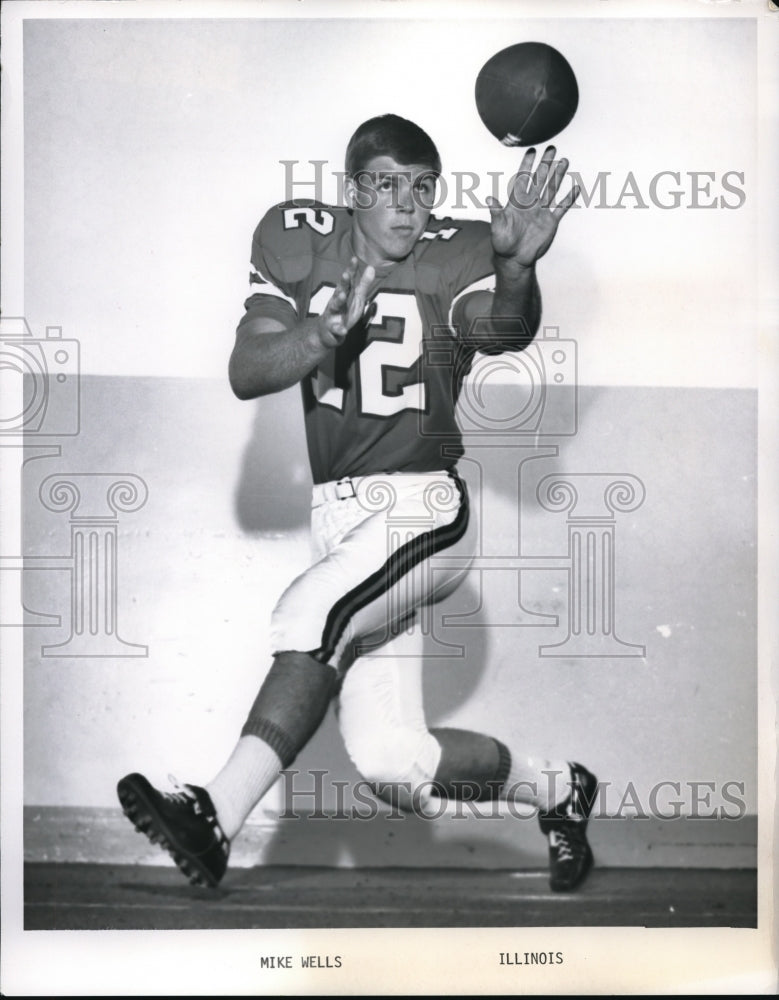 1971 Press Photo Mike Wells of Illinois football team. - nes11015 - Historic Images