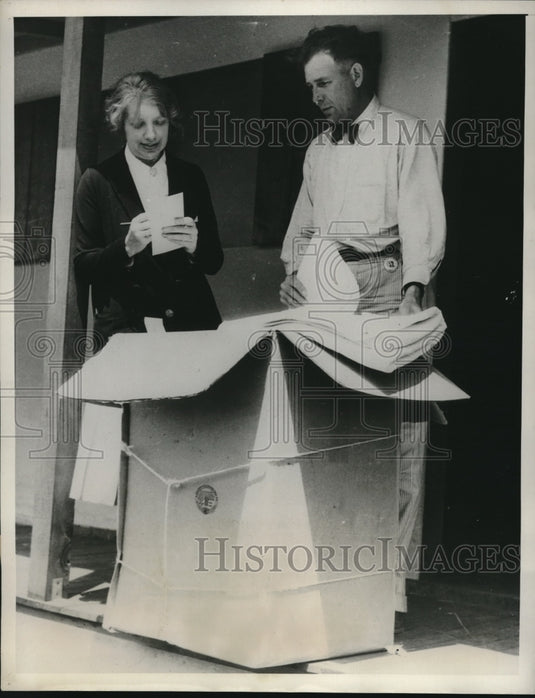 1932 Press Photo Mrs. Jean Bewick, director of House Service at Olympic Village - Historic Images