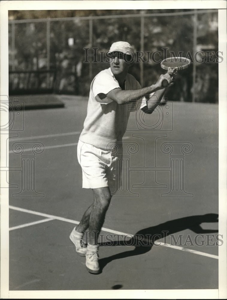 1935 Press Photo Miami, Fla Berkeley Bell of NYC for Miami Biltmore tennis - Historic Images