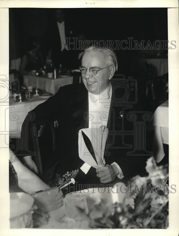 1937 Press Photo Christmas Party - nes12561 - Historic Images