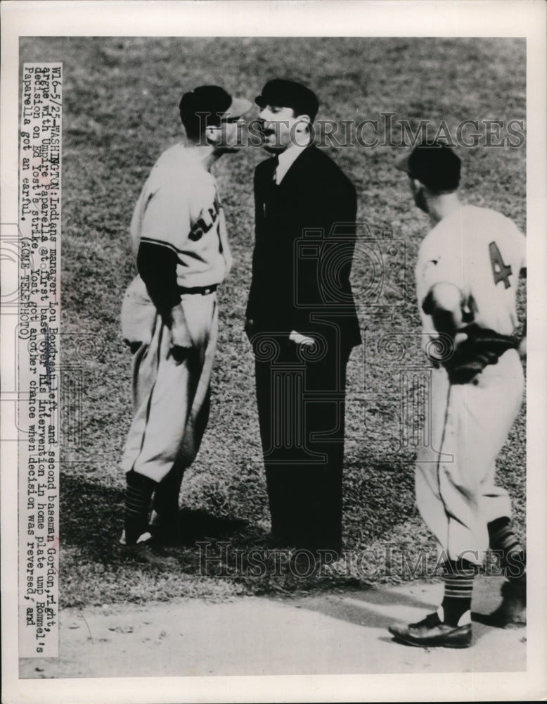 1949 Press Photo Manager Lou Bourdrean and baseman Gordon ague with umpire - Historic Images