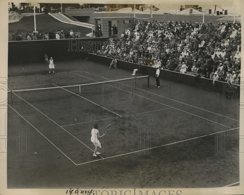 1932 Press Photo Sara Palfey, Boston, Mass. vs Betty Nuthall England at Germuda - Historic Images