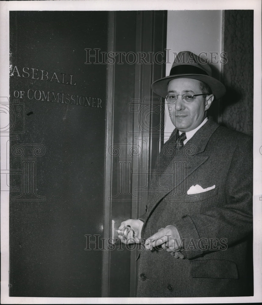 1953 Press Photo NYC, Fred Saigh, St Louis Cardinal&#39;s owner - nes13721 - Historic Images