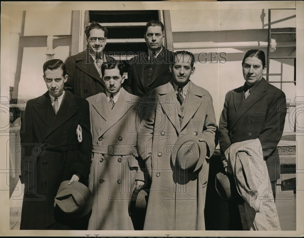 1936 Press Photo Mexican Olympic Team Returning on SS Hansa from Europe - Historic Images