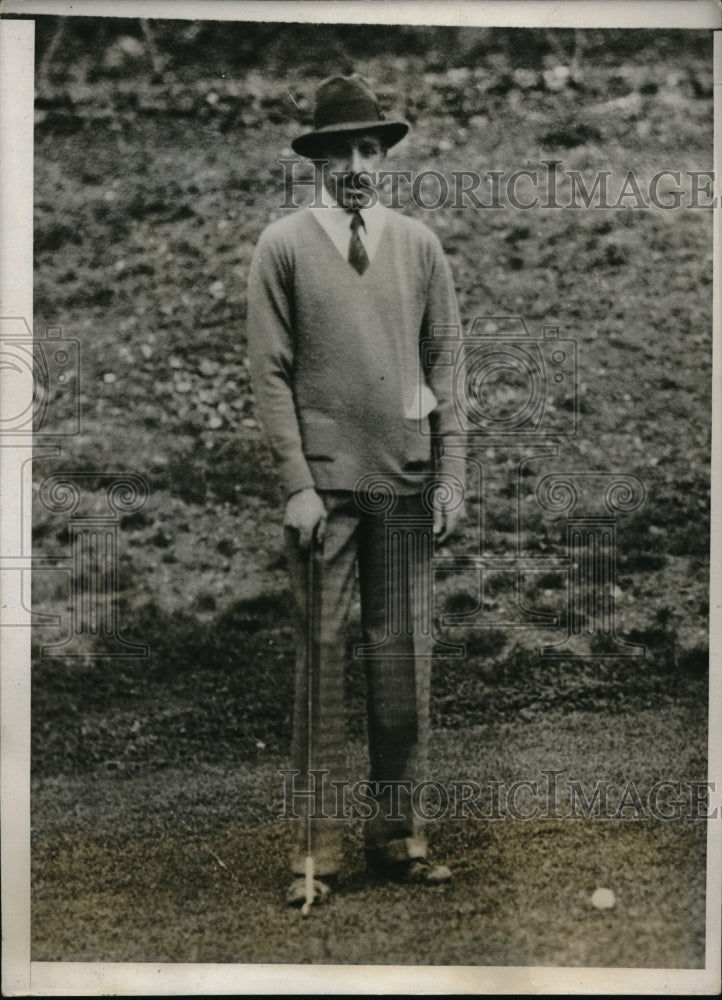 1932 Press Photo Ex-King Alfonso of Spain playing golf at San Remo, Italy - Historic Images