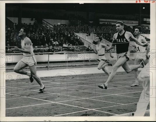 1955 Press Photo Yale Track Team Competes in Competition - nes15443 - Historic Images