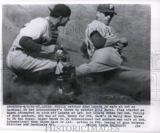 1956 Press Photo Philly catcher Stan Lopata safe at st vs Cardinal Bill Sarni - Historic Images