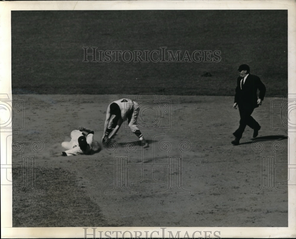 1941 Press Photo Yankee John Sturm slide to 2nd vs Joe Cronin of Red Sox - Historic Images