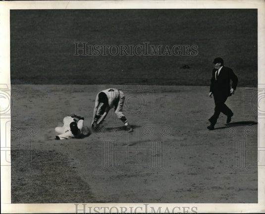 1941 Press Photo Yankee John Sturm slide to 2nd vs Joe Cronin of Red Sox - Historic Images