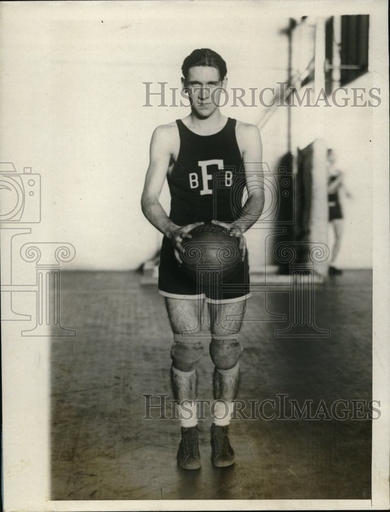 1927 Press Photo Fordham University Guard Daniel Reardon - Historic Images
