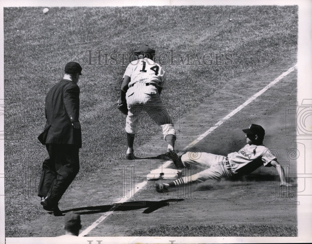 1958 Press Photo Don Rkasimgame of Carnidals vs Cubs Jim Bolger, Ernie Banks - Historic Images