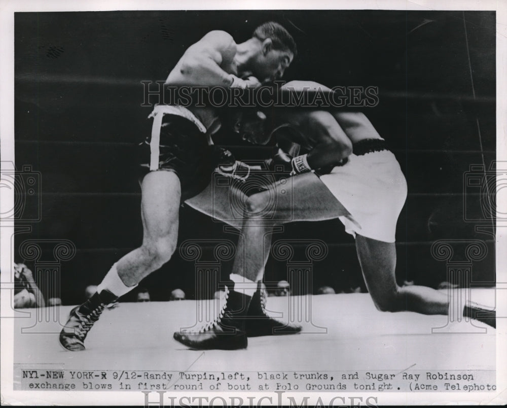 1951 Press Photo Randy Turpin vs Sugar Ray Robinson in NYC - nes16751 - Historic Images