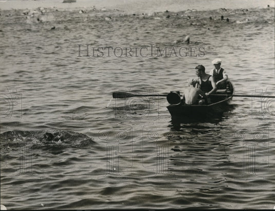 1932 Press Photo Michael Hambourgh Toronto swimmer in 15 mile marathon - Historic Images