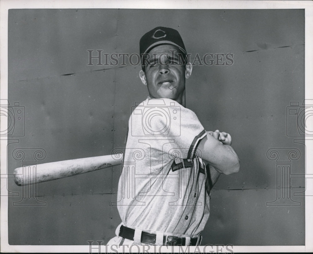 1952 Press Photo Ray Boone of the Cleveland Indians batting - Historic Images