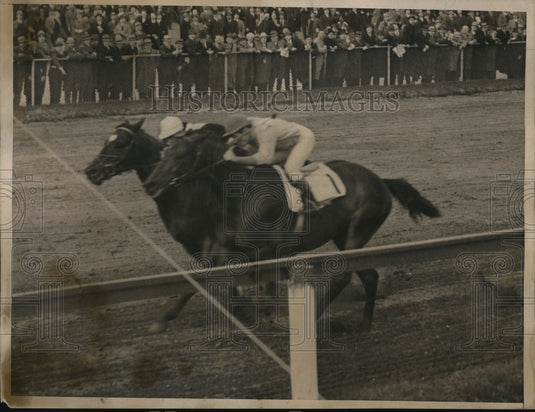 1939 Press Photo Great Union beats Sceneshifter at Jamaica track in NY - Historic Images