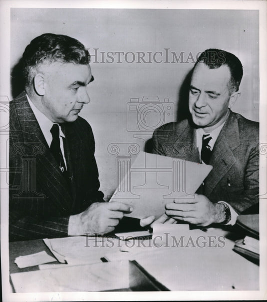 1952 Press Photo Pittsburgh Lowell Red Dawson & Tom Hamilton coaches U of PA - Historic Images