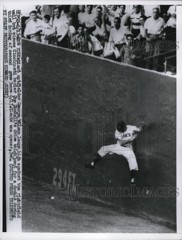 1956 Press Photo Giant George Wilson in action vs Reds - nes18929 - Historic Images