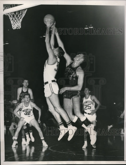 1950 Press Photo NW U Brad Snyder, John Miller vs Western's Ron Emerick - Historic Images