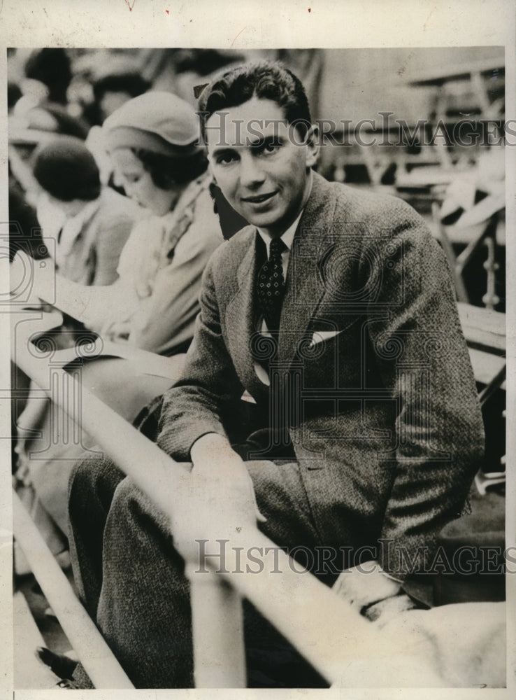 1933 Press Photo Bill Car Olympic 400 meter champ at Penn Cornell track - Historic Images