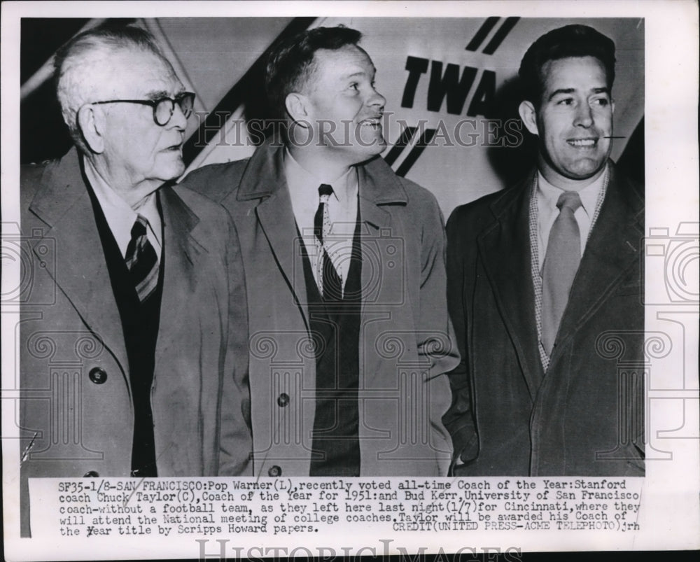 1952 Press Photo Pop Warner Chuck Taylor and Bud Kerr attend Coach of the Year - Historic Images