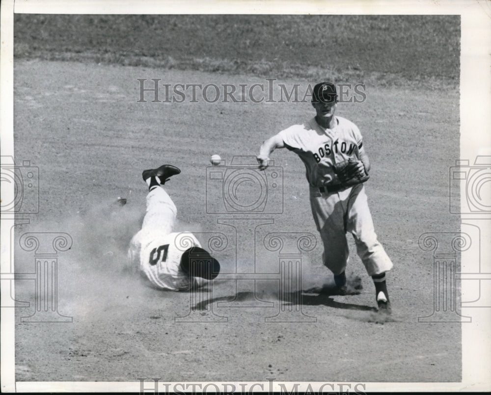 1955 Press Photo Pete Runnels and Billy Klaus - nes20113 - Historic Images