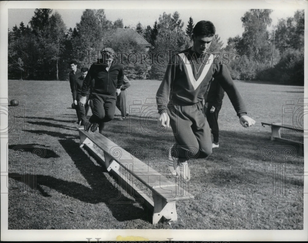 1962 Press Photo Munich W Germany skiers training Ludwig Leitner for Alpine - Historic Images