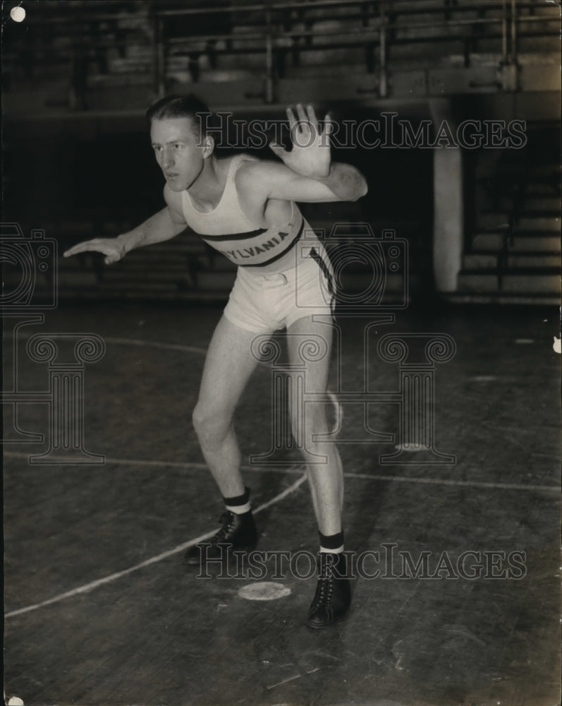 1934 Press Photo Kenneth Hashasen Varsity Guard University of Pennsylvania - Historic Images