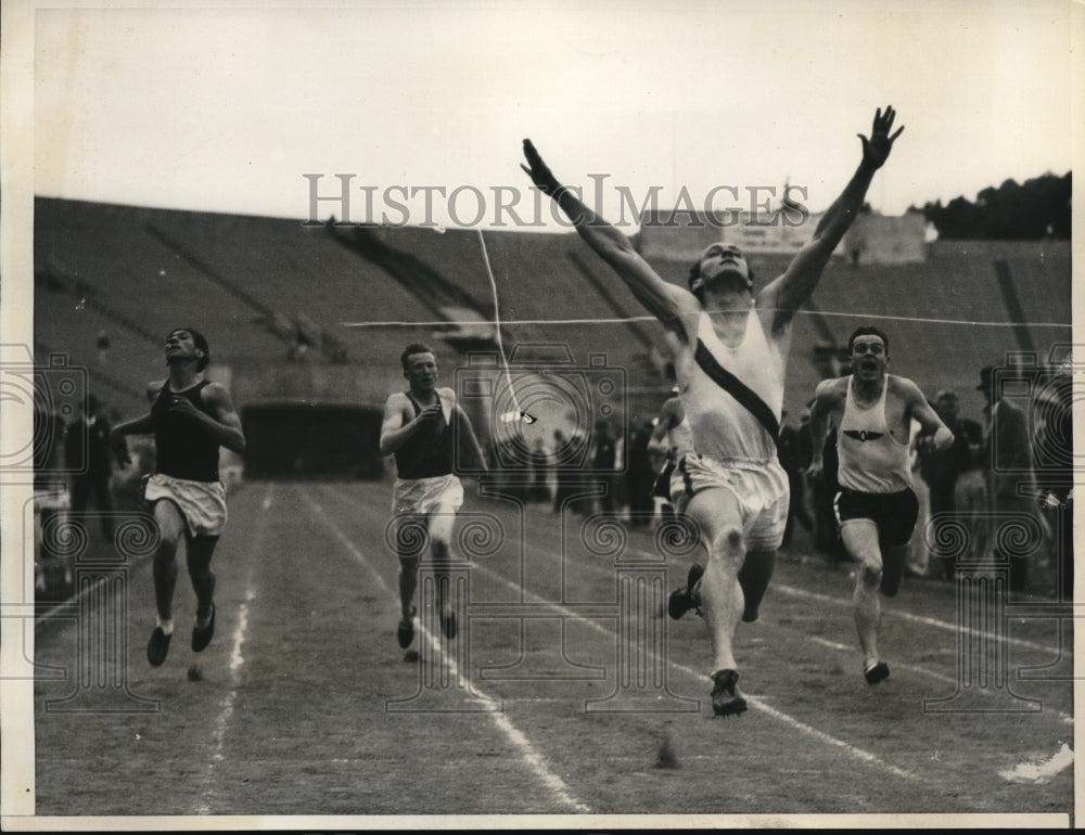 1932 Press Photo Ralph Montague in Olympic semi final race 20.6 sec - nes20508 - Historic Images