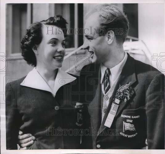 1952 Press Photo HElsinki Finland June Foulds & RRV Paul, Bits engaged Olympics - Historic Images