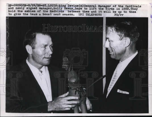 1956 Press Photo St Louis Mo Bing Devine GM of Cardinals & mgrSolly Hemus - Historic Images