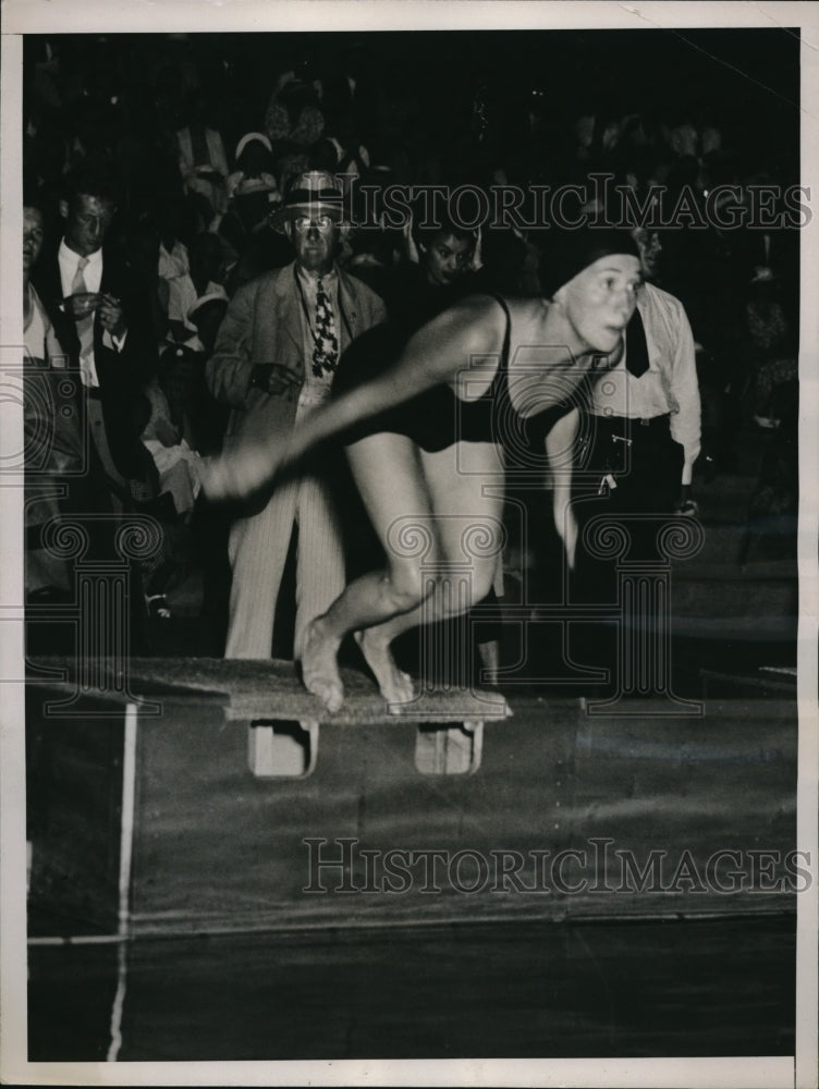 1936 Press Photo Miss Lenore Wingard in 400 meter swim finals - nes21773 - Historic Images