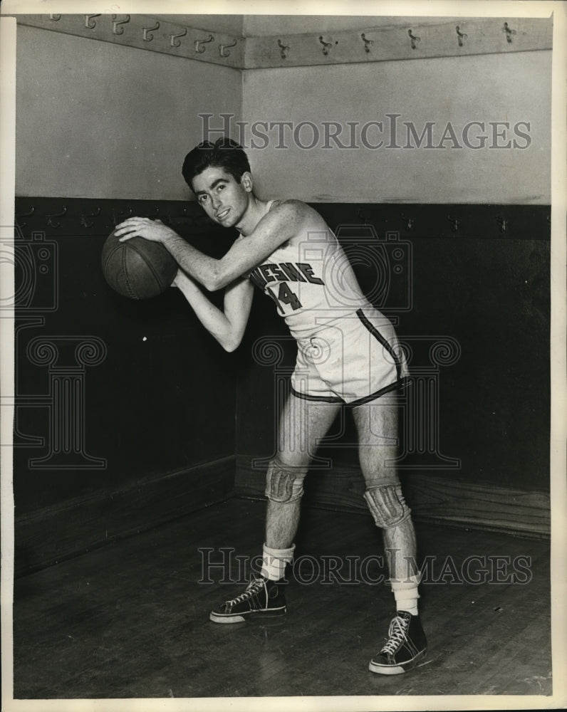 1935 Press Photo James Murphy sophmore Duquense Univ basketball - nes22877 - Historic Images