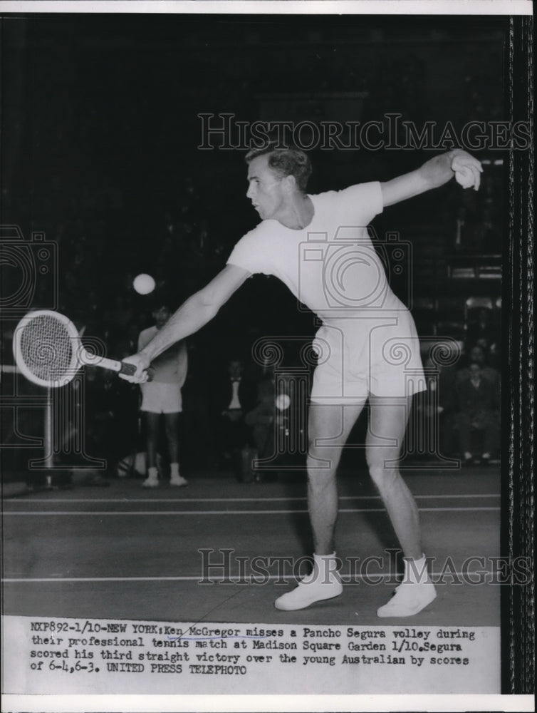 1953 Press Photo NYC Ken McGregor at tennis vs Pancho Segura - nes22940 - Historic Images