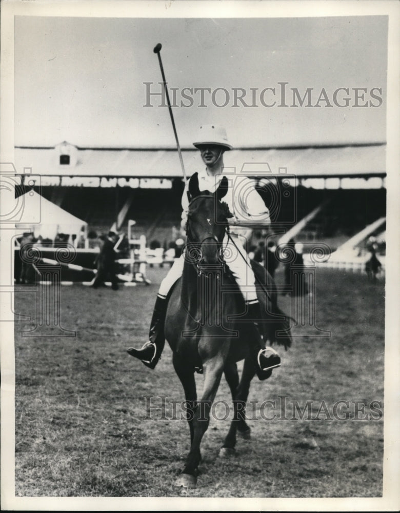 1951 Press Photo London England Marquess of Blandford at polo - nes23611 - Historic Images