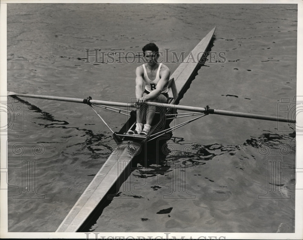 1937 Press Photo Joseph Angyal of Ravewood Boat Club after winning - Historic Images