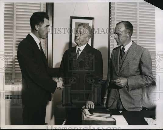 1934 Press Photo Ford Frick pres. of National League,JA Heydler, H Traband - Historic Images