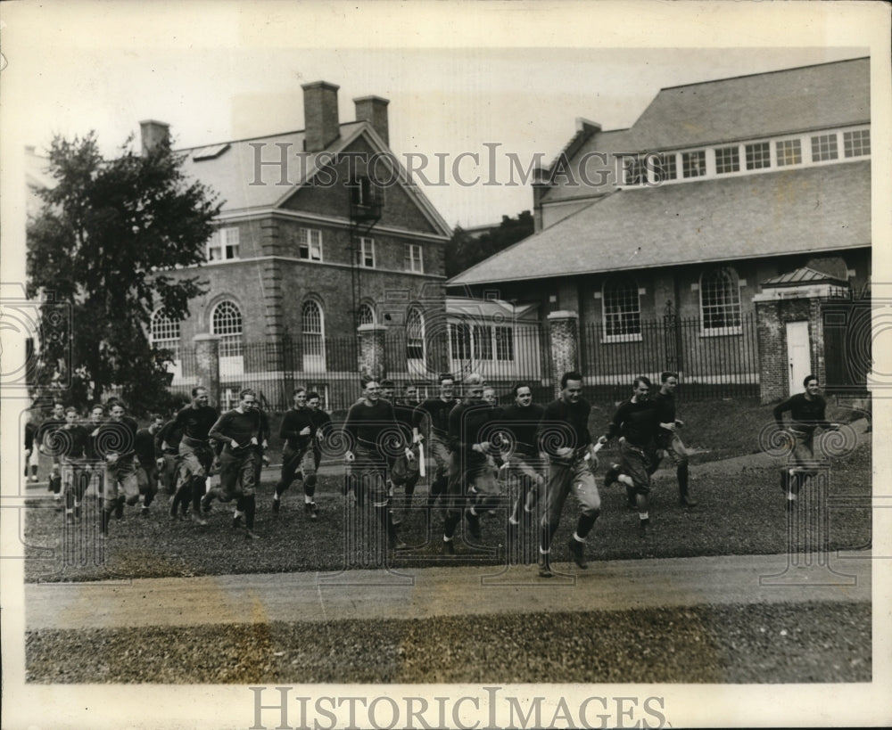 1927 Press Photo Dartmouth Univ football squad at training - nes26572 - Historic Images
